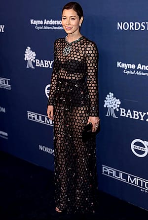 Jessica Biel, 42'