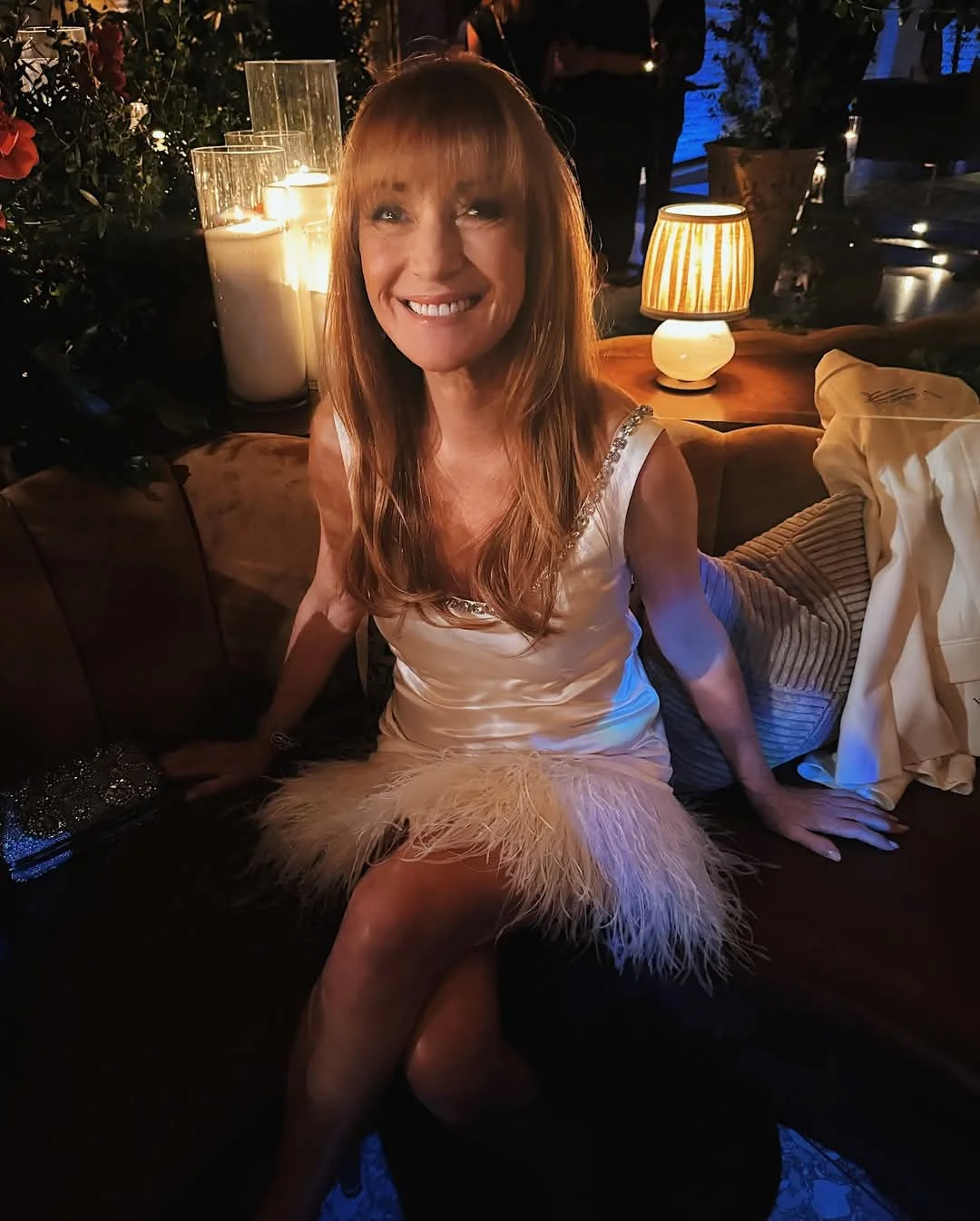 Jane Seymour, 73 picture 2 of 2