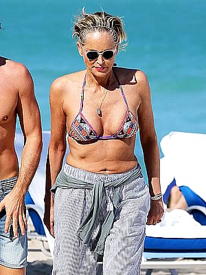 Sharon Stone, 66'