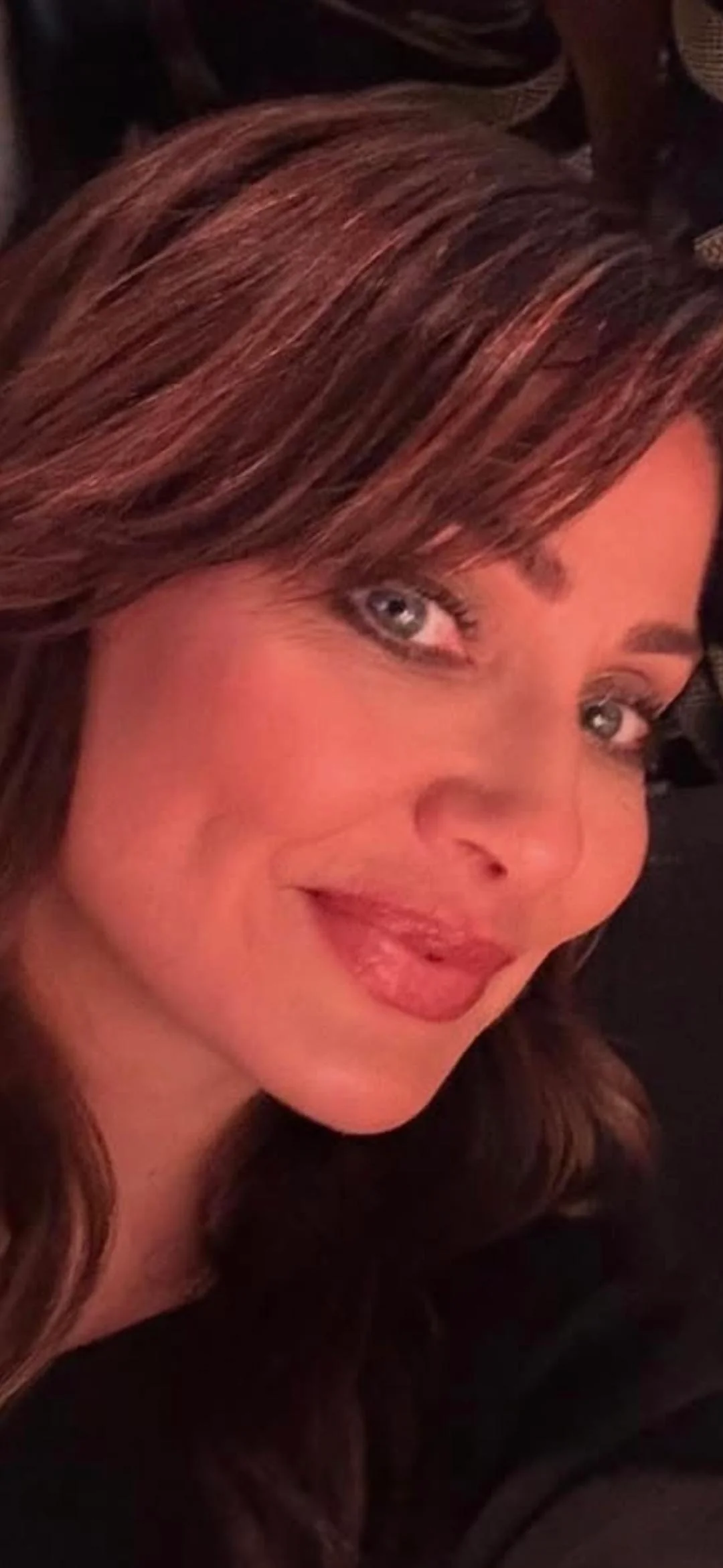 Natalie Imbruglia, 49 picture 1 of 2