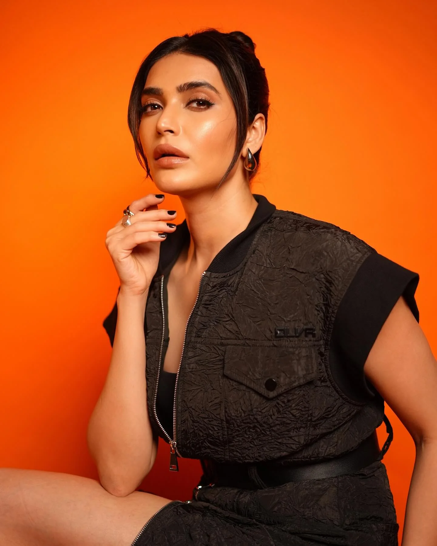 Karishma Tanna, 40 picture 4 of 4