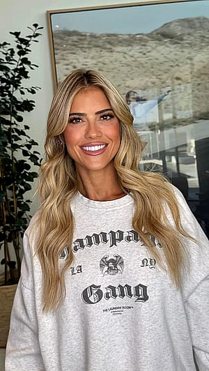 Christina Hall, 41'