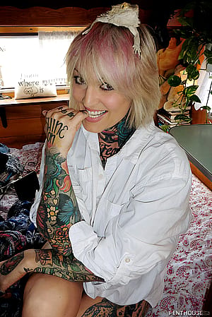 Janine Lindemulder, 56'