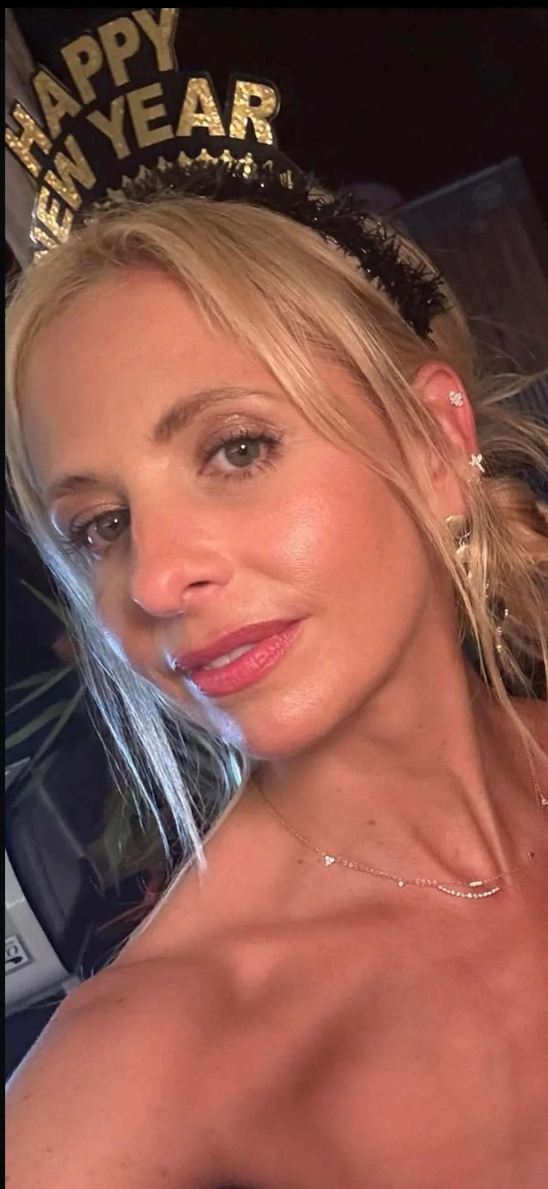 Sarah Michelle Gellar, 47 picture 1 of 2